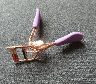 Piegaciglia Disney Nightmare Before Christmas oro