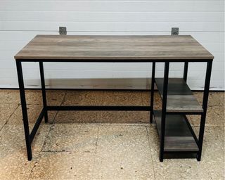Mesa estudio industrial con 2 estanterías