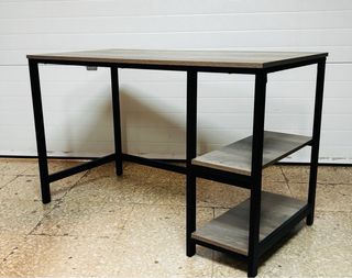 Mesa estudio industrial con 2 estanterías