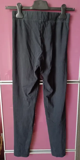 Malla deportiva de mujer, marca Up.