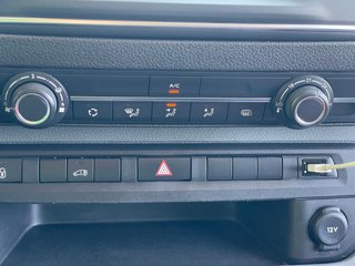 OPEL Vivaroe BEV 330 Select L Std