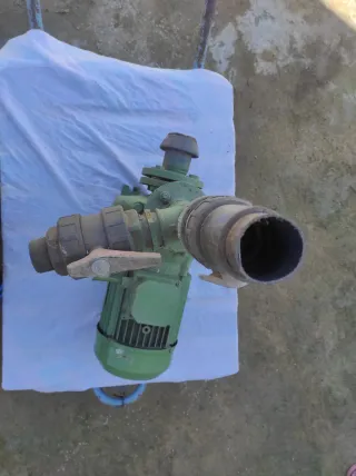 Bomba Agua 5.5 CV IR32-200 (precio a convenir)