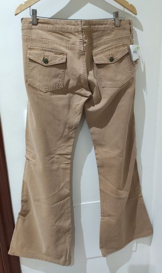 Pantalón vaquero Lois campana talla 40 camel