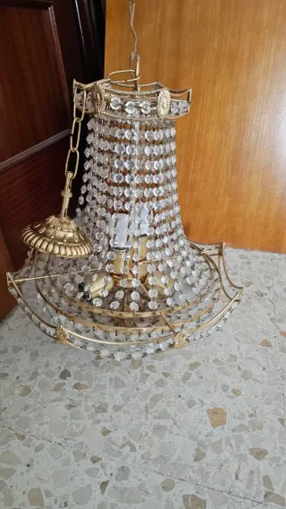 Lámpara de techo antigua dorada y cristal