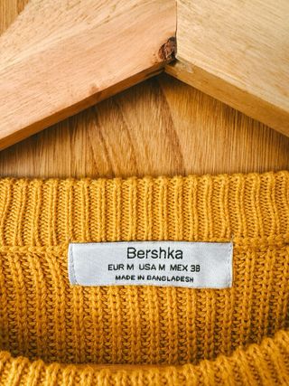 Suéter Mostaza Bershka