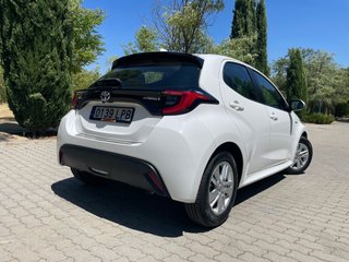 TOYOTA Yaris 1.5 120H Active Tech
