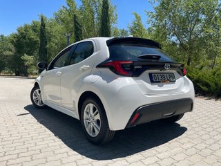 TOYOTA Yaris 1.5 120H Active Tech