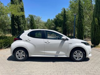 TOYOTA Yaris 1.5 120H Active Tech