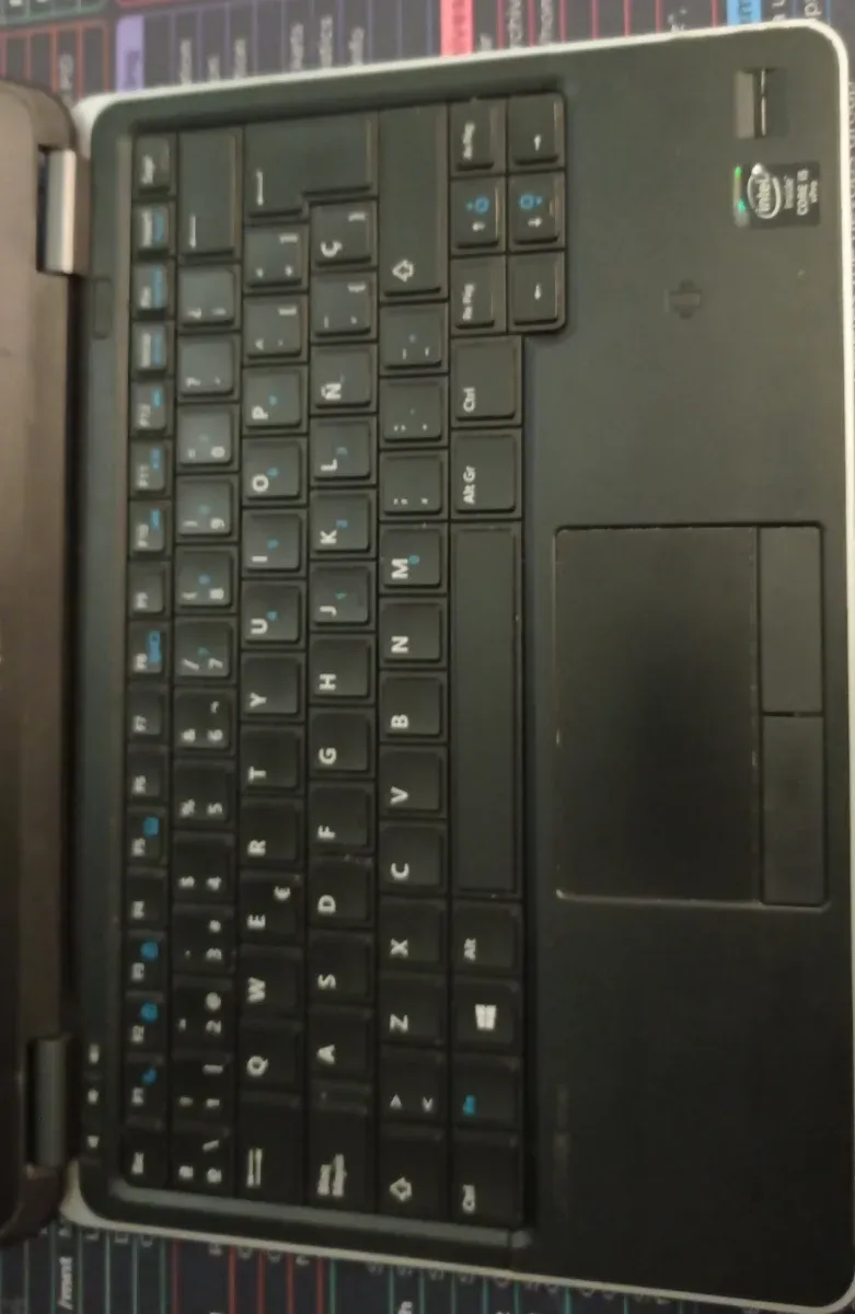 Dell Latitude E7240 Libreboot afbeelding 4