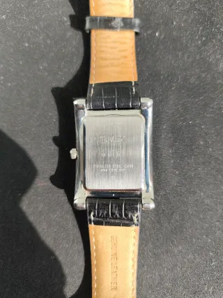 Reloj Timex T2M438 Acero Correa Cuero