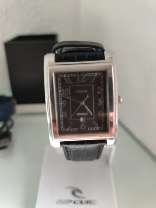 Reloj Timex T2M438 Acero Correa Cuero