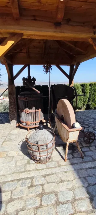 Prensa de Vino Antigua Madera y Metal