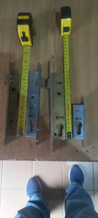 Cerraduras de embutir metálicas