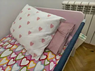 Cama infantil evolutiva rosa