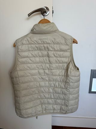 Chaleco Scalpers Beige