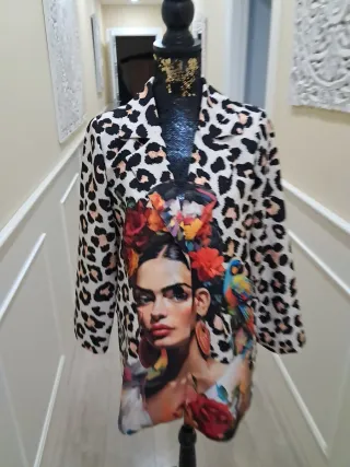 Blazer Fridal con estampado de leopardo