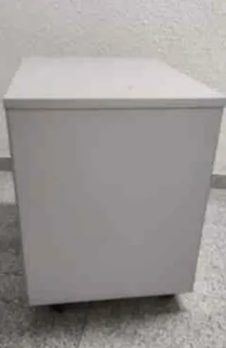 Grande offerta: Cassettiera per ufficio con serratura