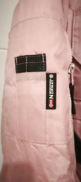 Chaqueta National Geographic Rosa