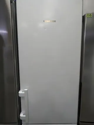 Nevera Combi Liebherr 2.00x60cm,No Frost