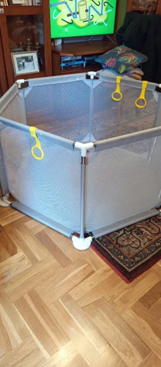 Parque de juegos infantil.