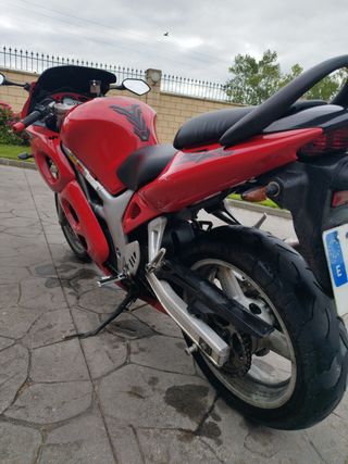Suzuki SV 650 2001