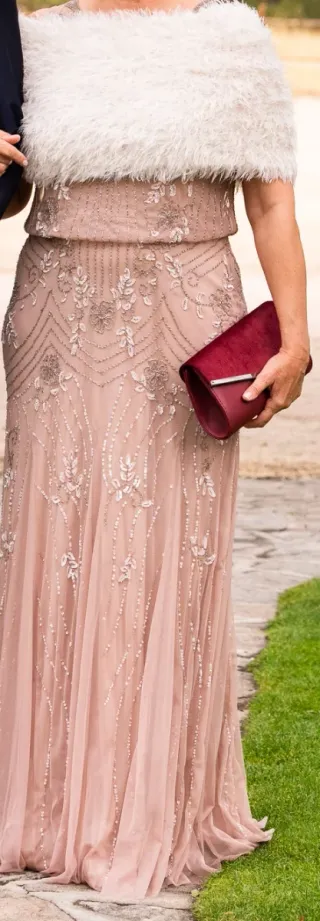 Vestido rosa nude para eventos