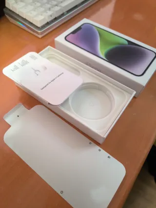 Scatola originale per iPhone 14