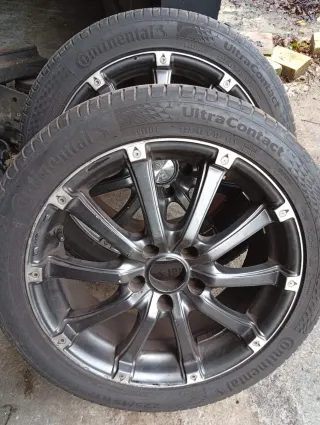 Llantas de aleación de 17"con neumáticos grupo VAG