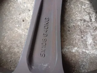 Llantas de aleación de 17"con neumáticos grupo VAG