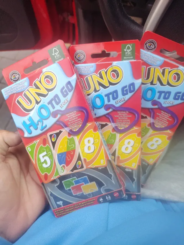 Cartas UNO H2O( plástico) 12€ unidadme quedan 1