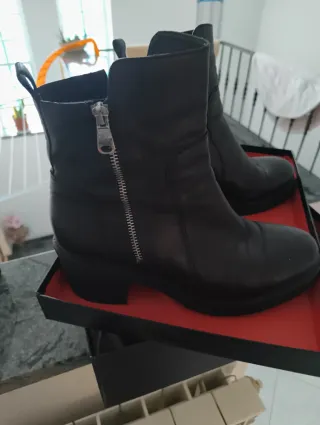 Stivaletti Janet Sport neri donna