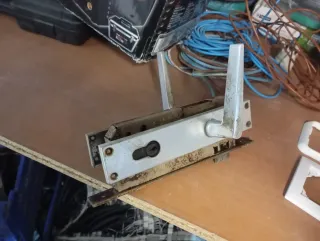 Cerradura completa oxidada