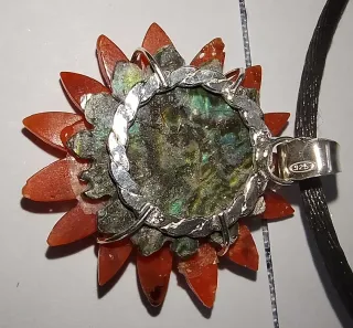 Fiore in corallo vintage