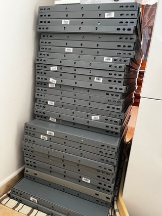 Baldas metálicas grises (pack 10) 80x50