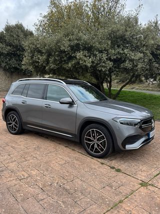 Mercedes-Benz EQB 300 4matic