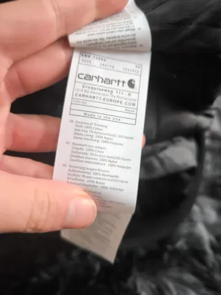 Chaqueta Carhartt Negra con Capucha