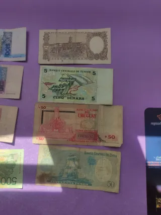 Lote de 8 Billetes Internacionales