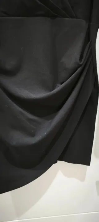 Vestido Zara negro mini