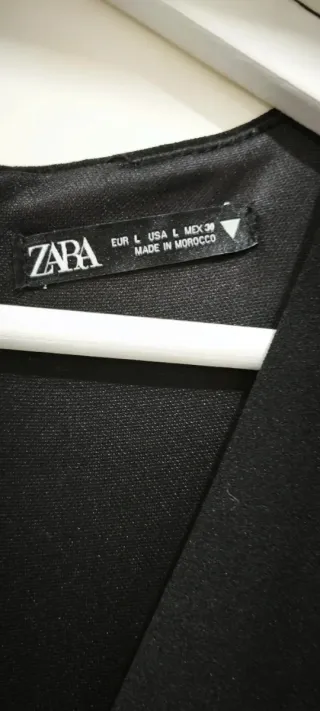 Vestido Zara negro mini