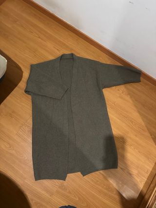 Abrigo de lana verde oliva talla única