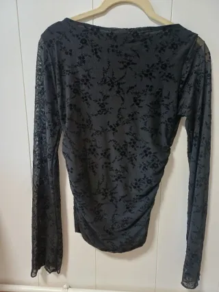 Top Negro Encaje Talla S