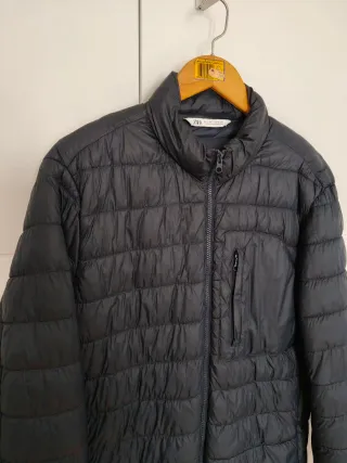 Chaqueta acolchada Zara negra