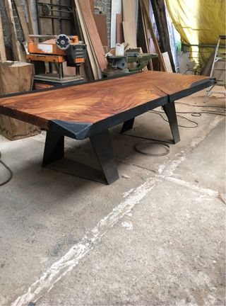 MESAS Y MUEBLES DE HIERRO ARTESANALES A MEDIDA