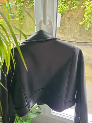 Chaqueta Zara Negra