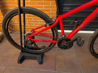 Bicicleta Rockrider ST100 Roja