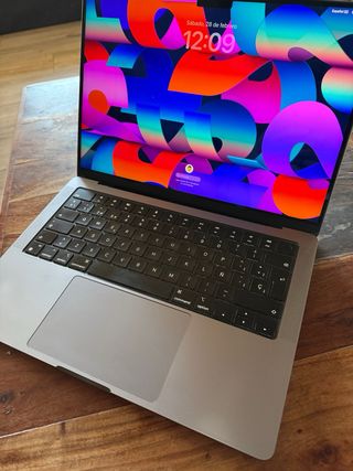MacBook Pro M1 14 16GB (2021). Perfetto Stato