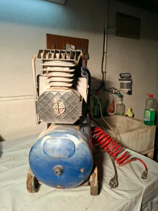 Compresor de aire IMCOINSA 25-50L