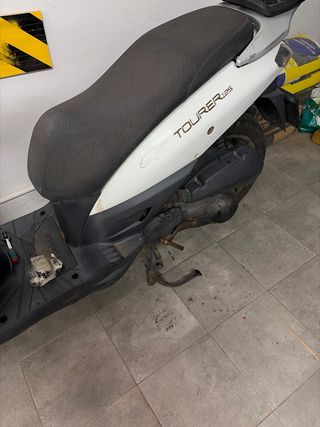 Moto Hanway Tourer 125cc Blanca