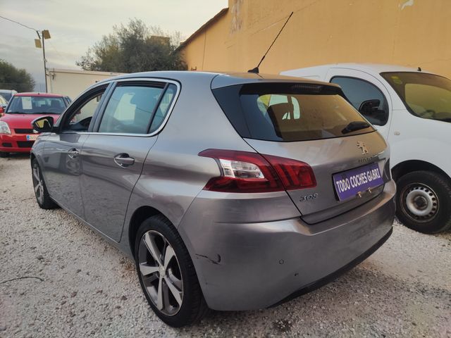 Peugeot 308 2014