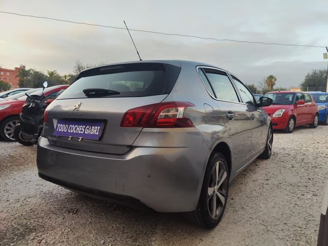 Peugeot 308 2014